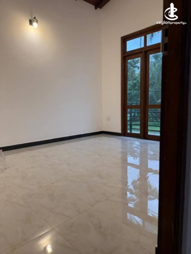 House for Sale in Batuwatta - House for Sale in Batuwatta - photo 3