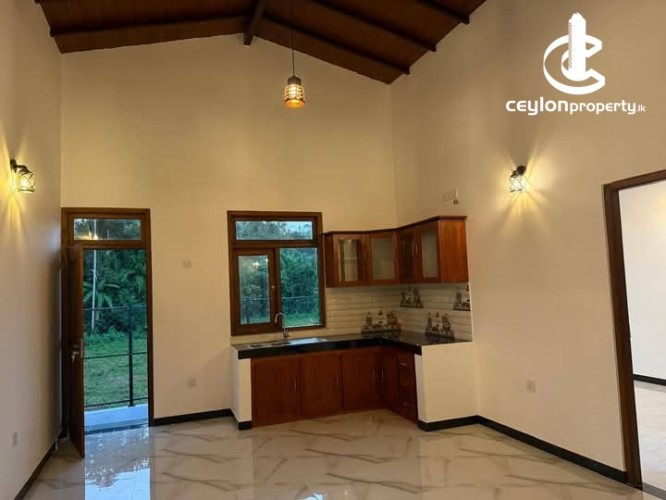 House for Sale in Batuwatta - House for Sale in Batuwatta - photo 6
