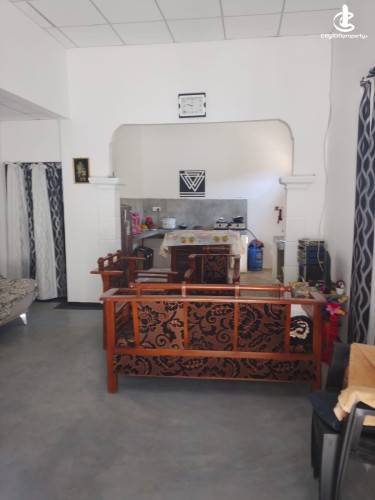 House for Sale in Dikkumbura - House for Sale in Dikkumbura - photo 3