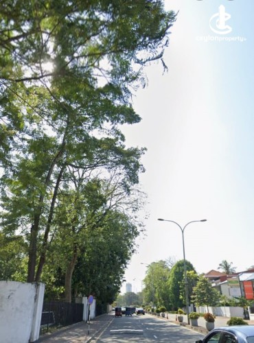 Land for Sale in Colombo 7 (Cinnamon Garden) - Land with House for Sale in Colombo 07 - photo 1