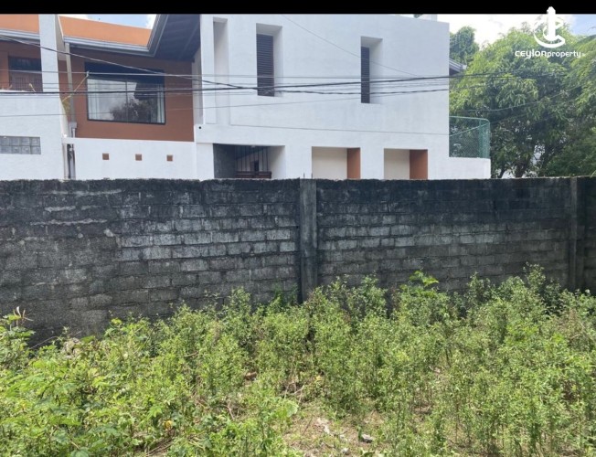 Land for Sale in Rajagiriya - Rajagiriya Walauwatta Road, 25.5 Perches of Land for Sale - photo 2