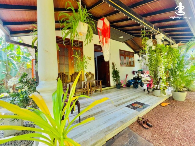 House for Sale in Unawatuna - House for sale in Unawatuna - photo 1