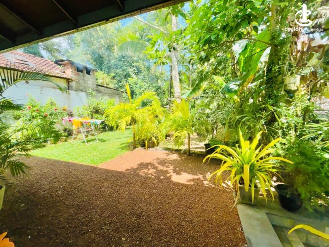 House for Sale in Unawatuna - House for sale in Unawatuna - photo 11