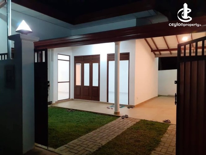 House for Sale in Homagama - Brand New House for Sale – Homagama - photo 2