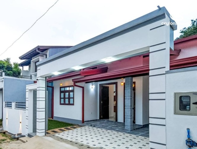 House for Sale in Athurugiriya - House for Sale – Athurugiriya - photo 1