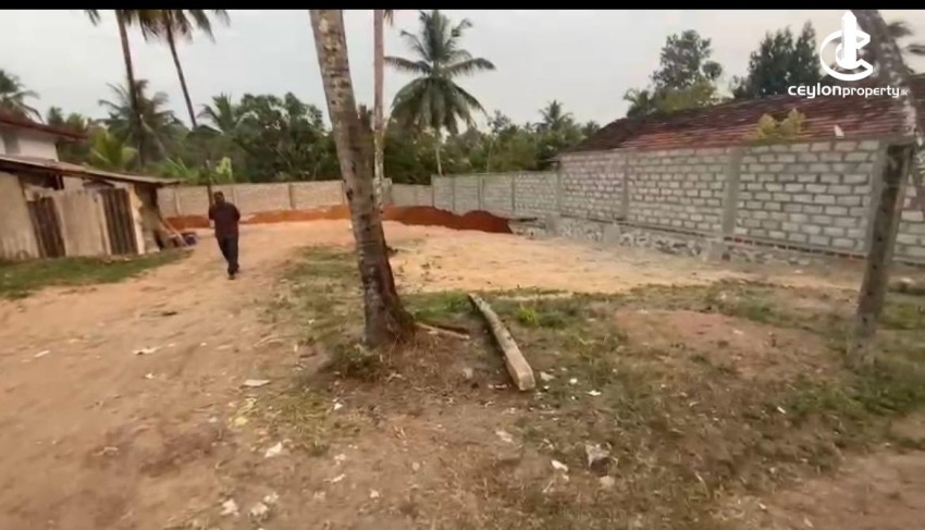 Land for Sale in Kadawatha - Residential Land for Sale Near Kadawatha Highway Exit - photo 4