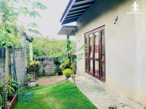 Land for Sale in Piliyandala - Urgent Sale – Land with Newly Built House Near Piliyandala